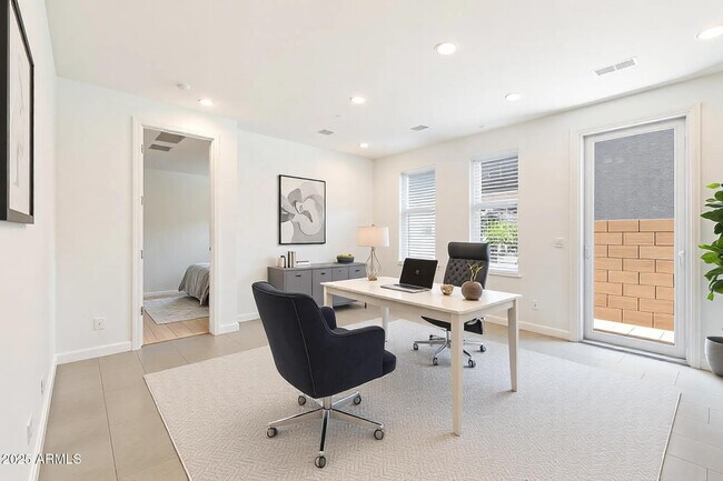 Building Photo - 16677 W Charlotte Dr