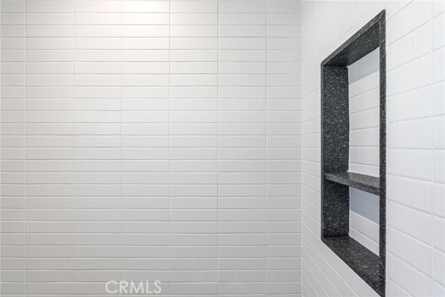 Building Photo - 251 Costa Mesa St