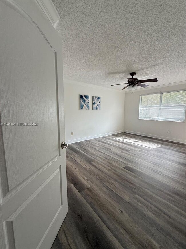 Building Photo - 2634 SE 21st Ct