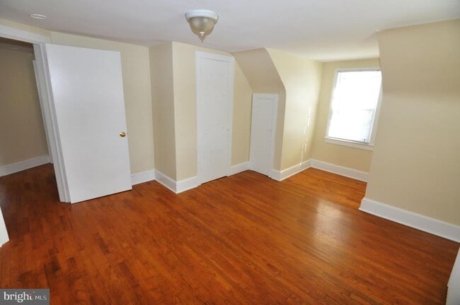 Building Photo - 204 Bellview Ave