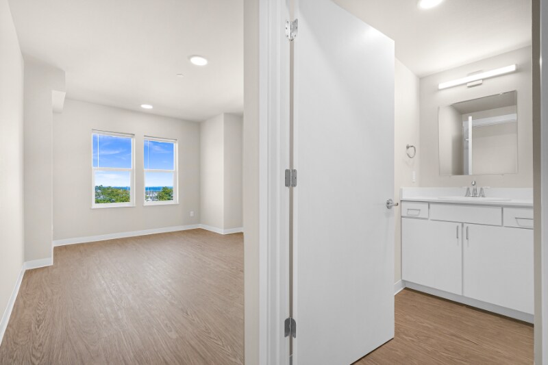 Building Photo - 962 Peace Portal Dr