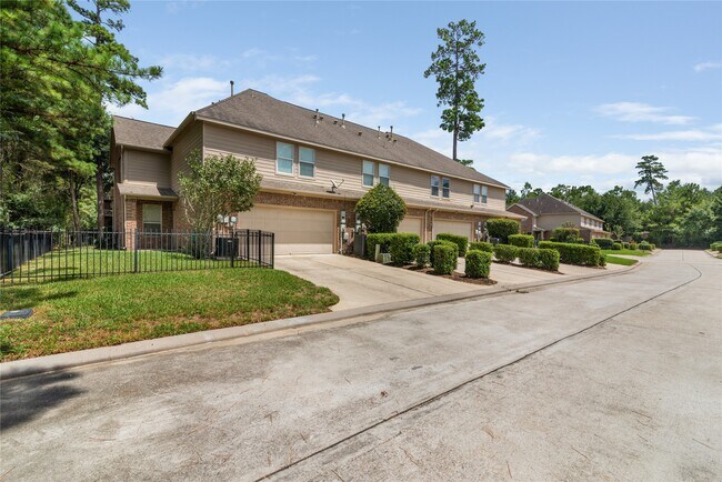 Building Photo - 31 Umbria Ln