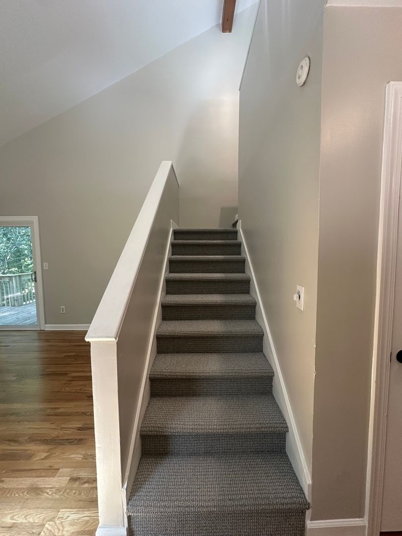 Building Photo - 160 Lystra Hills Ln