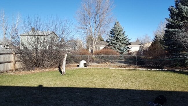 Building Photo - Bright 2 Bed, 2 Bath Home with Garage & Fenced Yard in Fort Collins