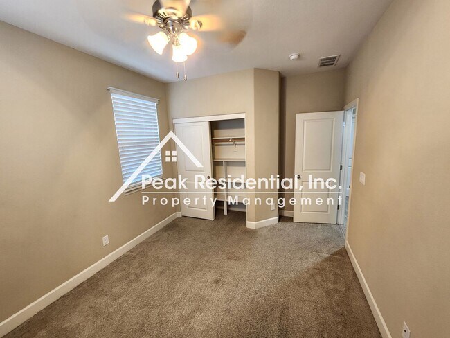 Building Photo - 3089 Octave Ave