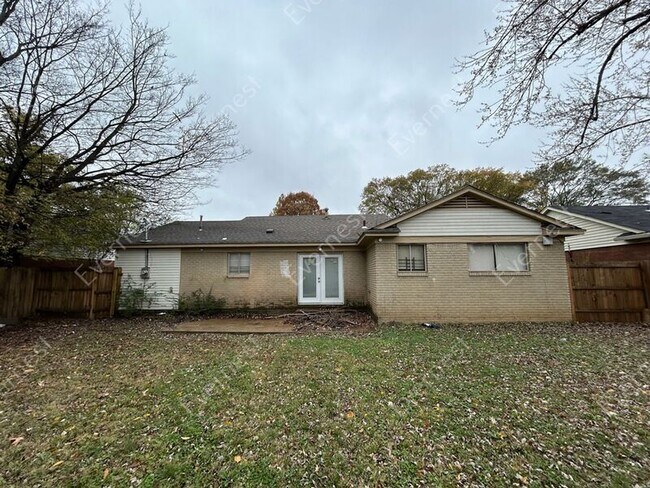Building Photo - 4330 Almo Ave