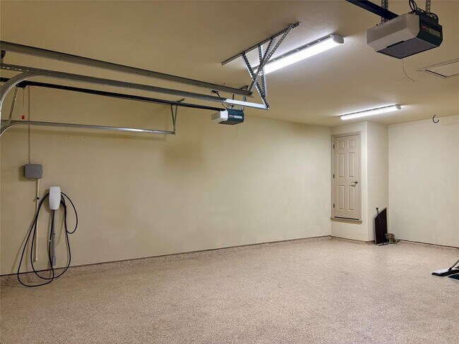 Building Photo - 8604 Toro Creek Cove