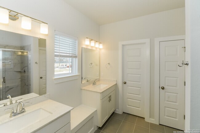 Building Photo - 15062 PALM DESERT COURT