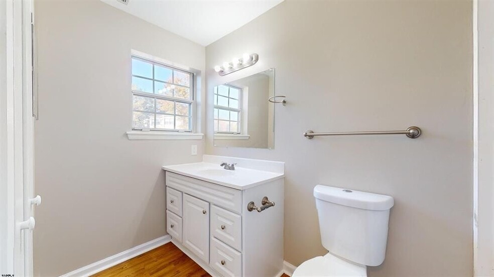 Building Photo - 30 Driftwood Ct