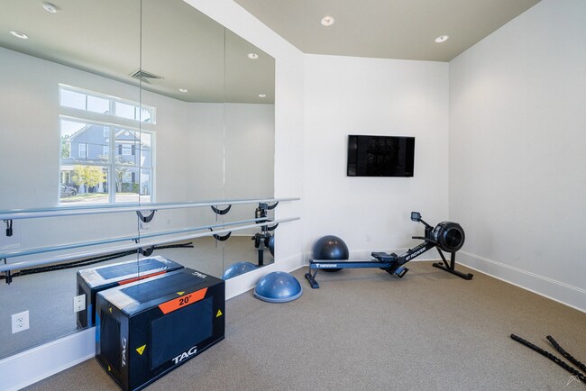 Building Photo - 100 Shellbark Way