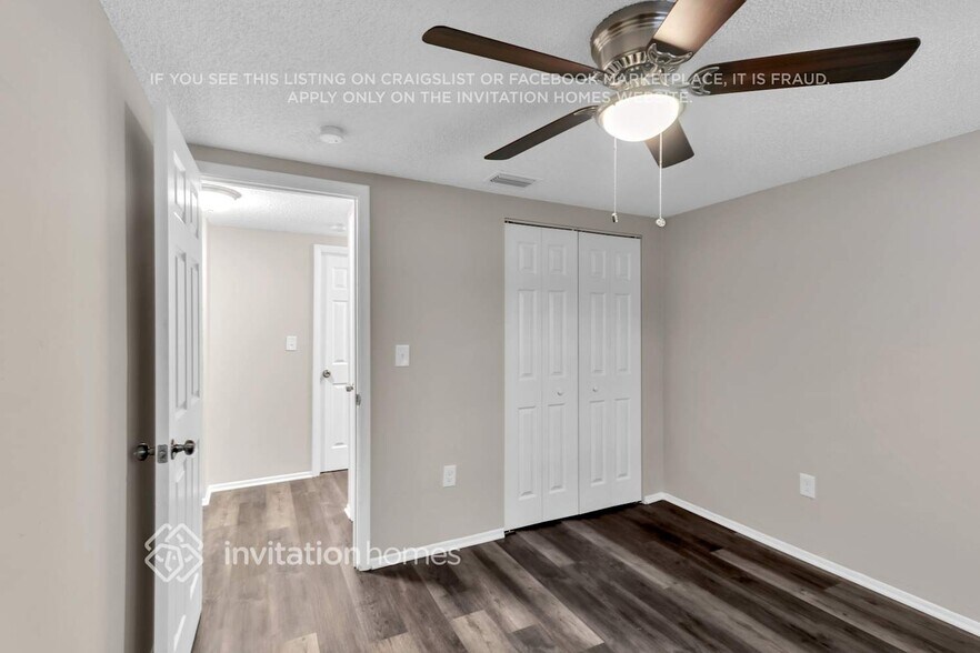 Building Photo - 8735 Spanish Moss Dr