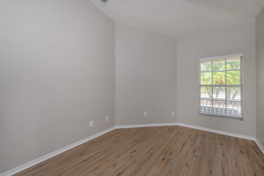 Building Photo - 8501 Quarter Horse Dr