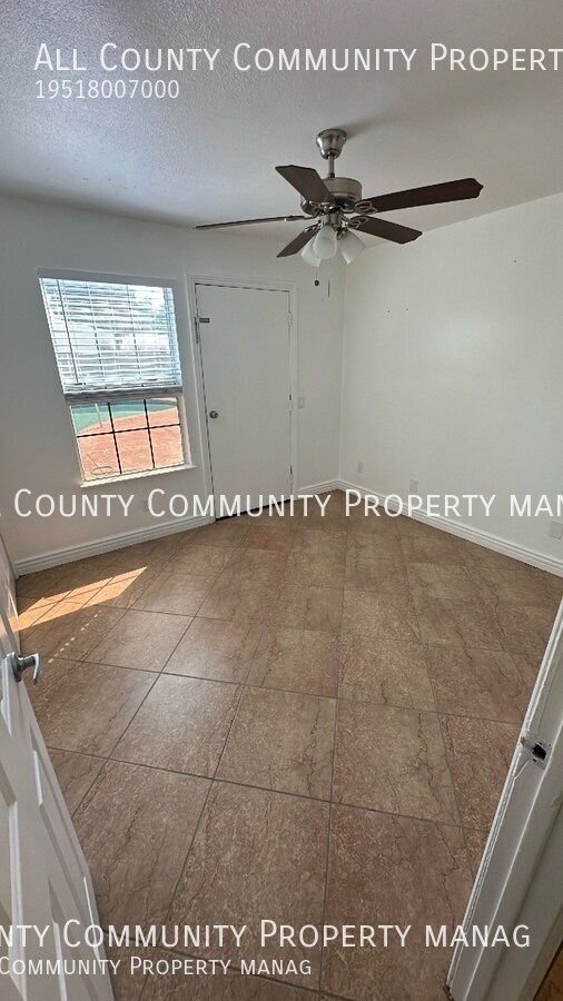 Building Photo - 16285 Capella St