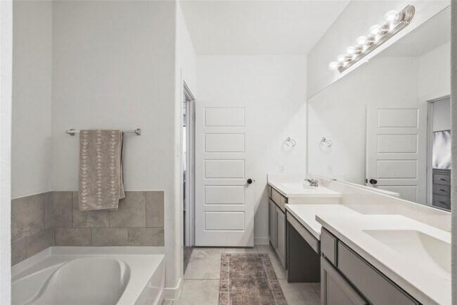 Building Photo - 1213 Glacier Ct