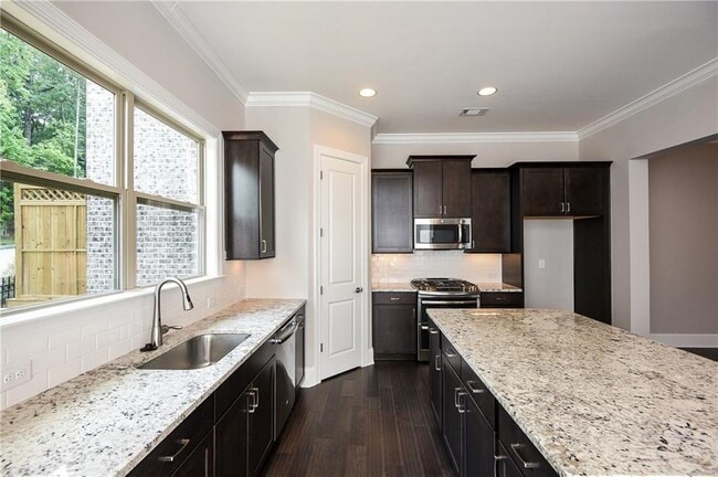 Building Photo - 2766 Avington Ln