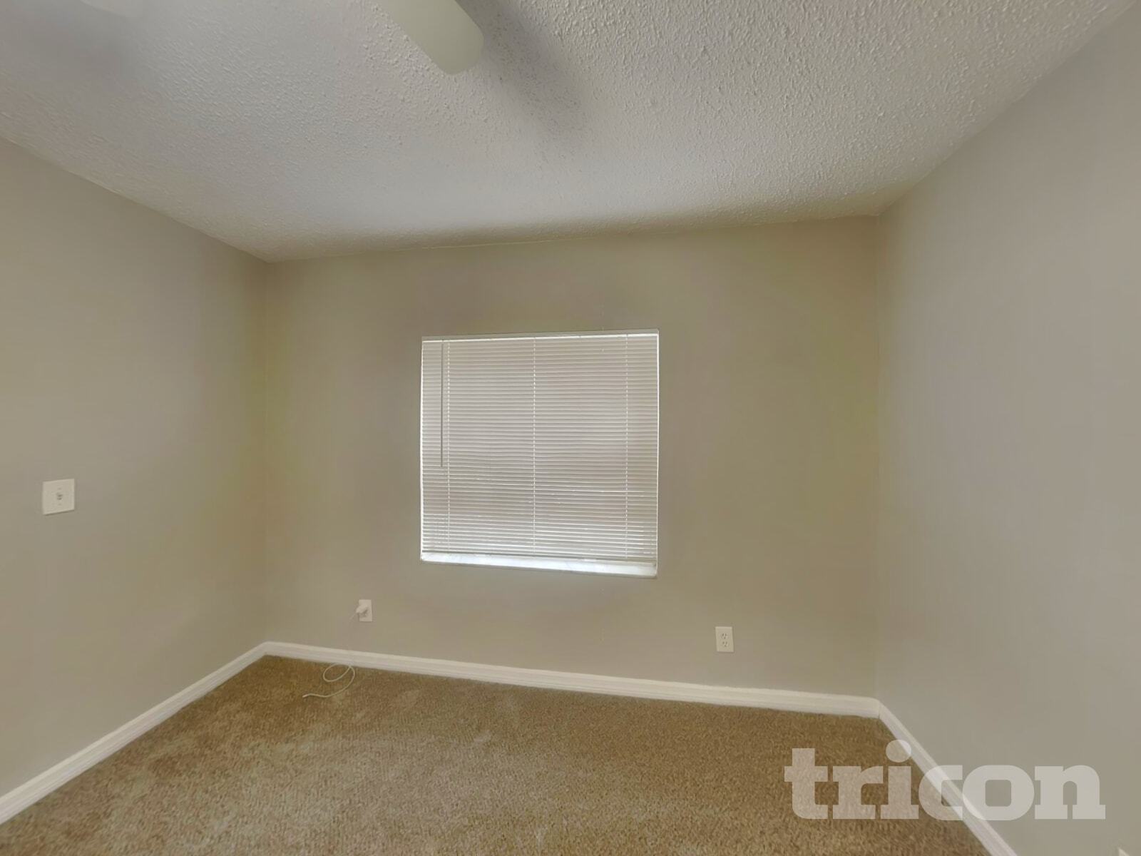 Building Photo - 8636 Oriole Ln