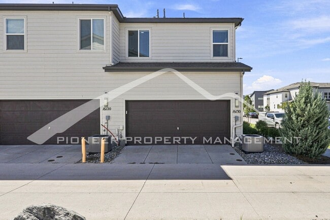 Building Photo - 16130 Warner Pl