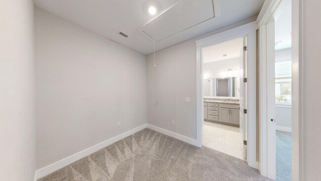 Building Photo - 230 Bayou Edge Landing