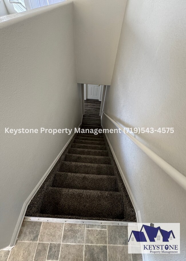 Building Photo - Spacious Pueblo West Duplex 3 Bed/3 Bathroom Unit with 2 Car Garage  $1995/$1995