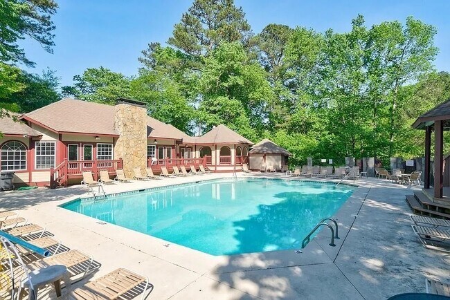 Building Photo - 106 Hawkstone Way