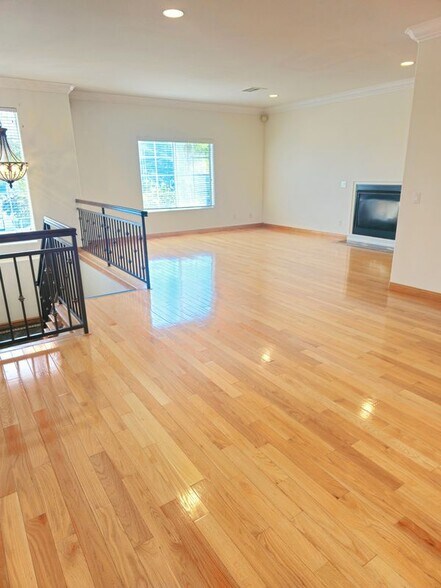 Building Photo - 4516 Ramsdell Ave