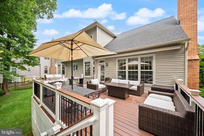 Building Photo - 5667 Lonesome Dove Ct