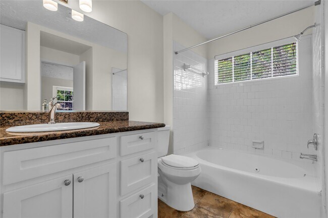 Building Photo - 6022 Charlestown Colony Ct