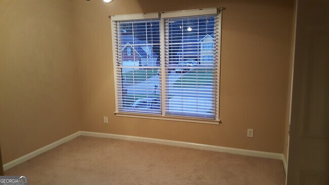 Building Photo - 2807 Forest Wood Dr