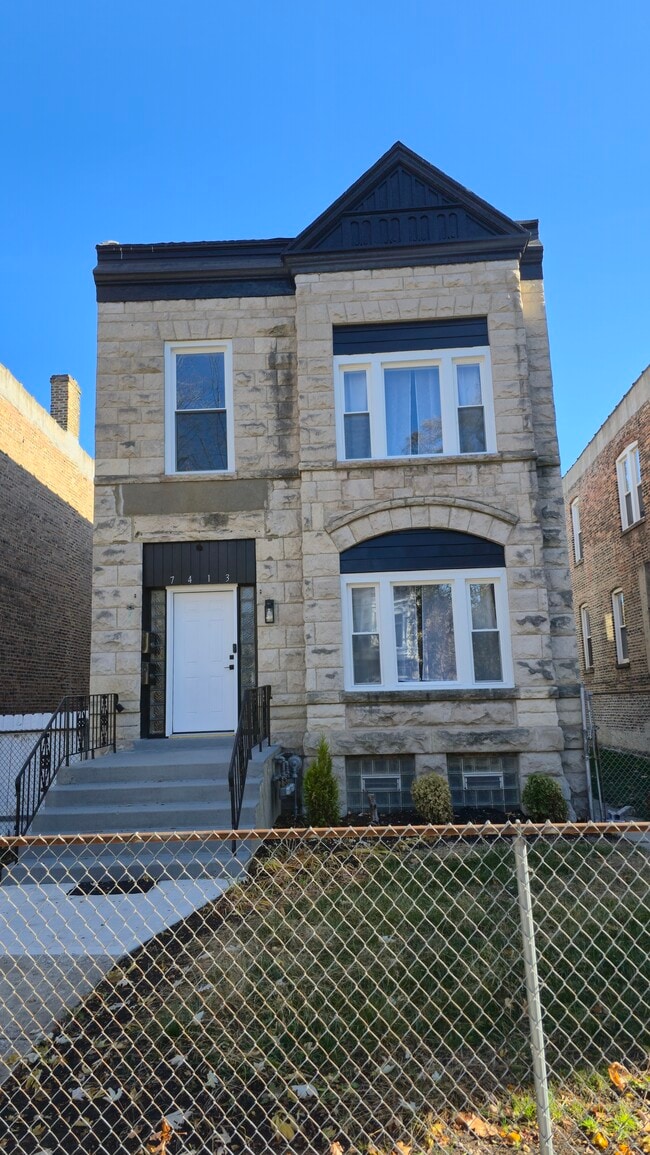 Building Photo - 7413 S Harvard Ave