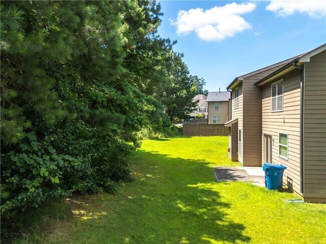 Building Photo - 1492 Station Ridge Ct SE