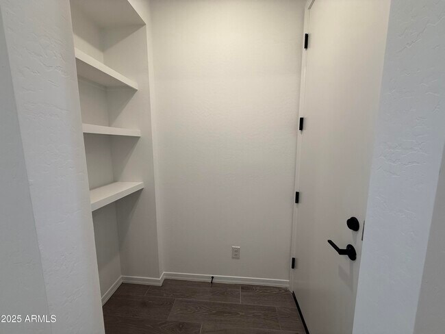 Building Photo - 4219 Brenley Dr