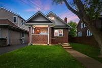 Building Photo - 217 Highwood Ave