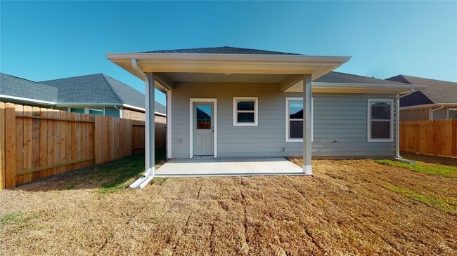 Building Photo - 31319 Black Frst Xing