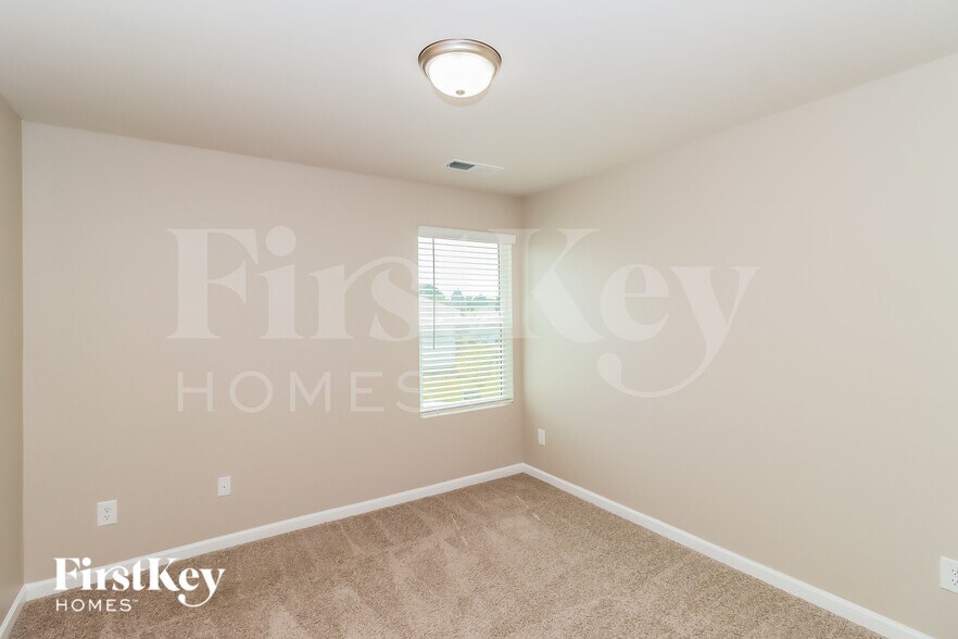 Building Photo - 5212 Cobblestone Glen Dr