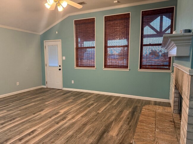 Building Photo - 224 Lake Texoma Dr