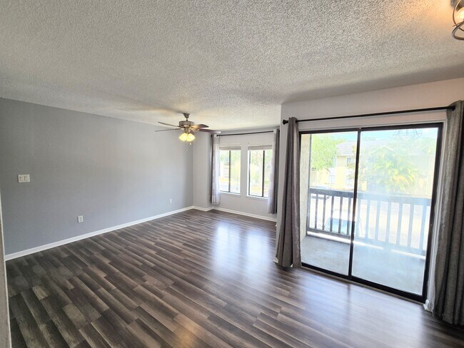 Building Photo - 3570 Sable Palm Ln