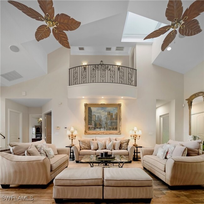 Building Photo - 649 Bow Line Dr