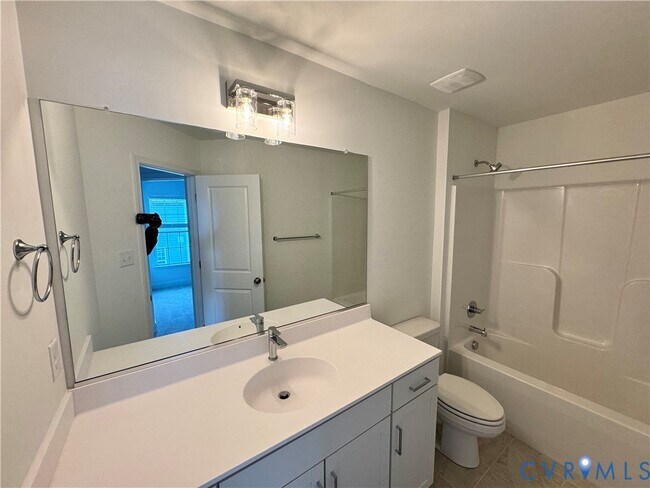 Building Photo - 13836 Randolph Pond Ln