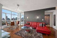 Building Photo - West Facing Downtown Condo for Rent!