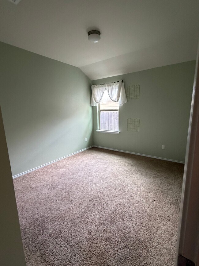 Building Photo - 124 Sage Meadows Dr