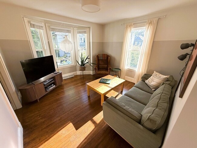 Building Photo - 11 Hadwin Way