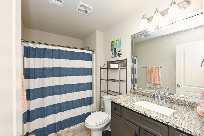 Building Photo - **2019-BUILT EXECUTIVE HOME IN A CUL-DE-SA...