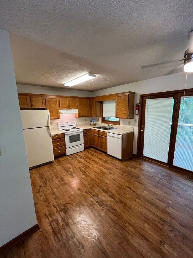 Building Photo - 155 Knowles Haven Ln