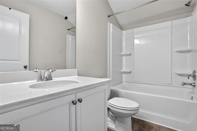 Building Photo - 1553 Spring Hollow Way