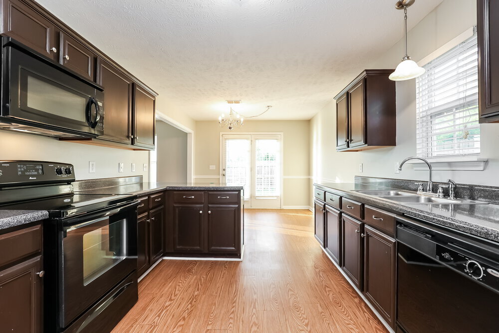 Building Photo - 8864 Cressent Glen Ct