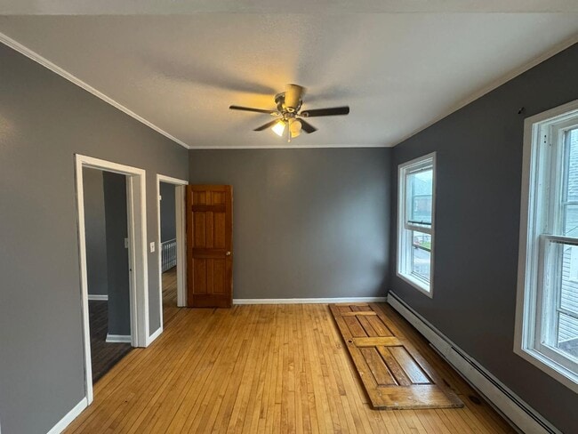 Building Photo - 125 Caroline Ave