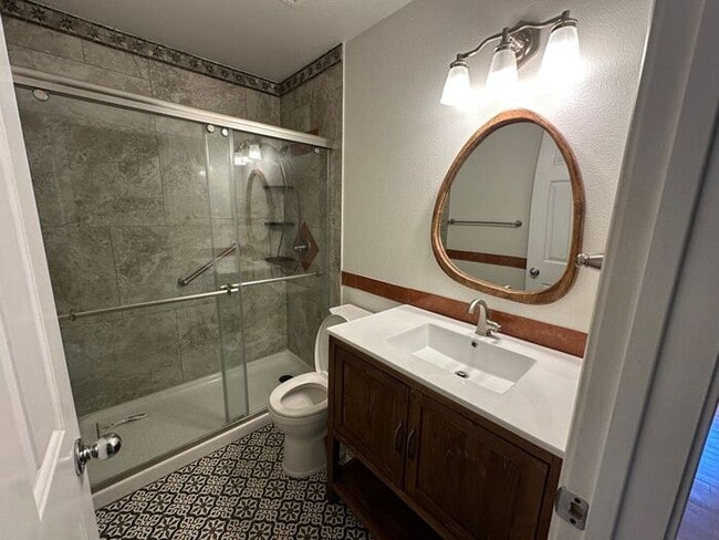 Building Photo - 2860 Brittania Ct