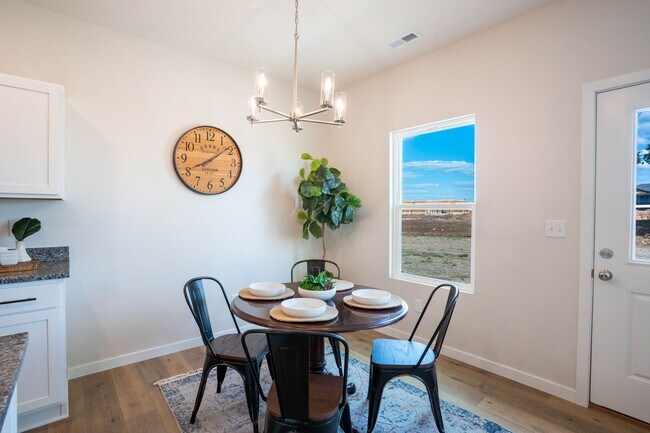 Building Photo - Brand new 4 bedroom home - Mount Vernon