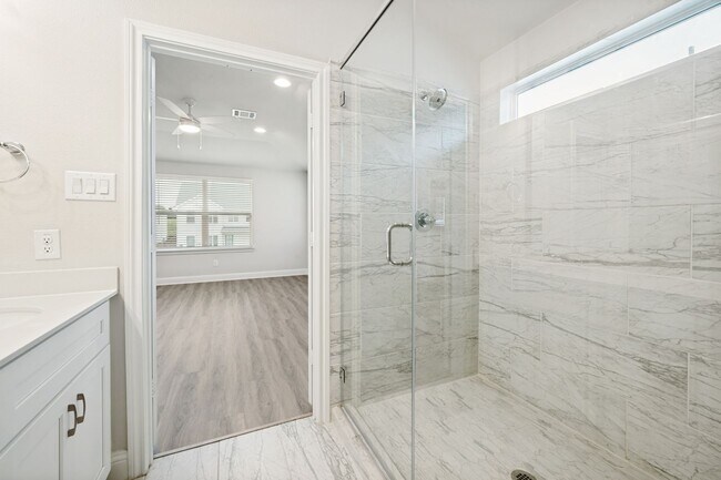 Building Photo - Modern 3 Bedroom, 2.5 Bath Townhome in a Gated Community for Lease!