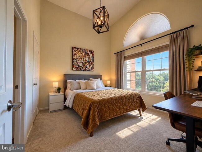 Building Photo - 3315 Wyndham Cir